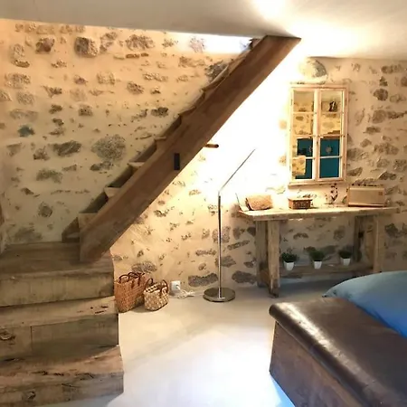 Du Des Remparts 度假居