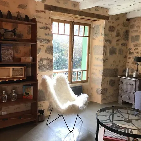 Du Des Remparts Сasa de vacaciones *