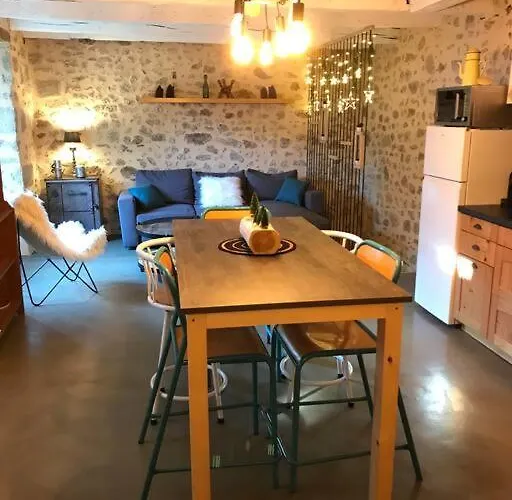 Du Des Remparts 度假居