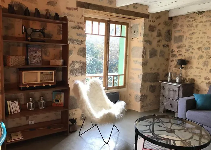 Du Des Remparts Сasa de vacaciones *